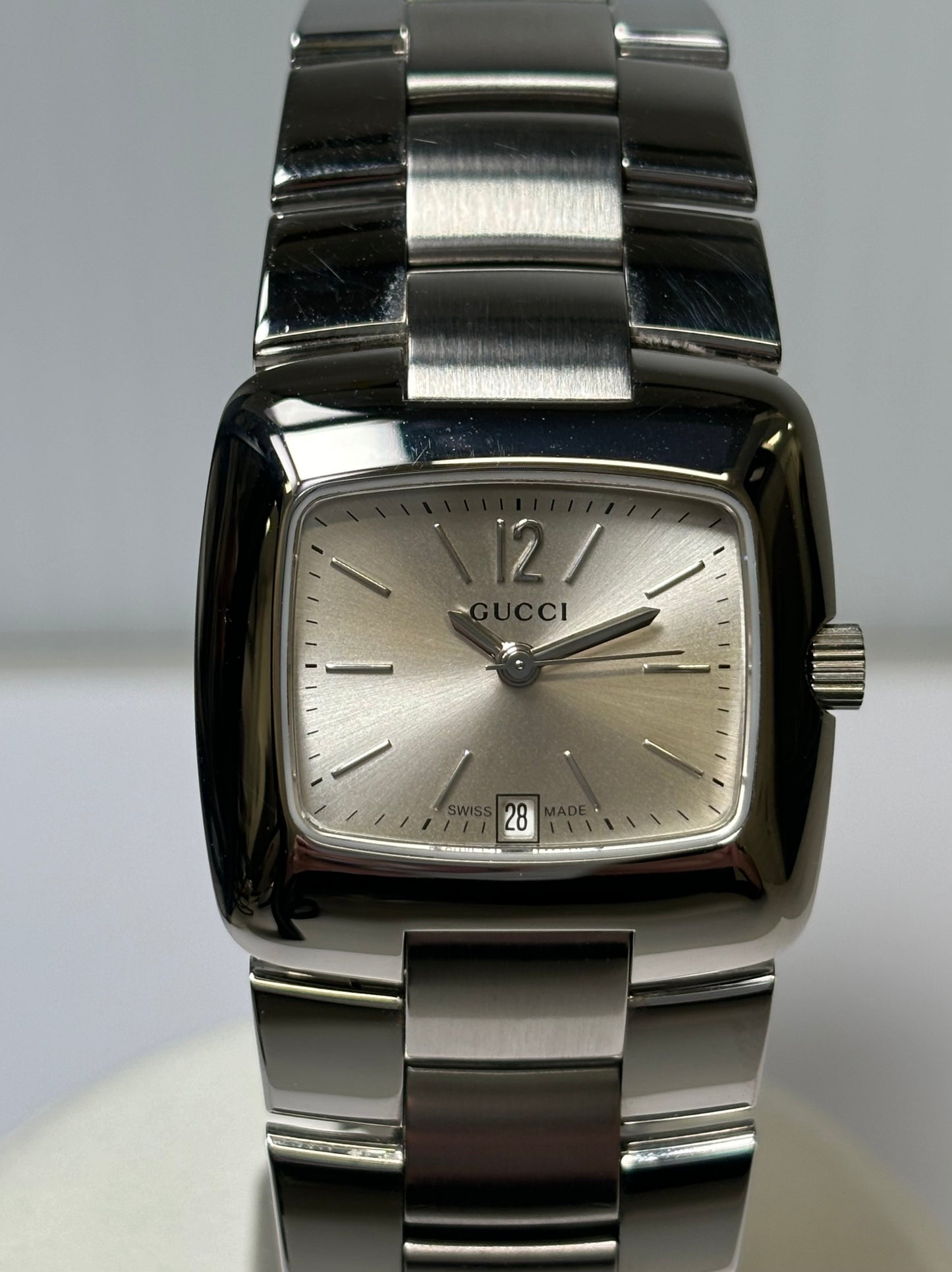 Gucci 8500L Square  Quartz Ladies Watch