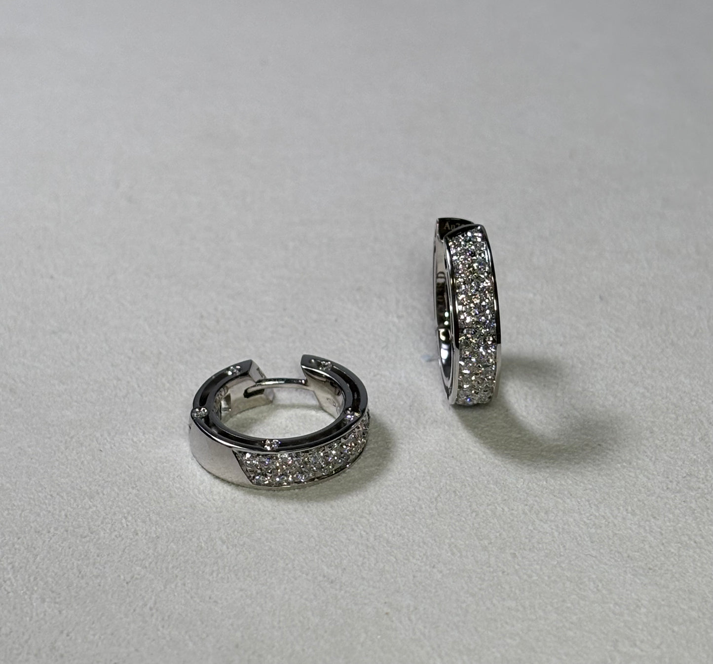 Damiani D-Side Earrings in 18K White Gold with Pave Diamonds