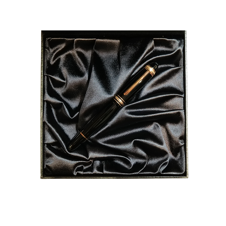 Montblanc Meisterstuck 146 GP Oversized Solitaire Fountain Pen Limited Edition
