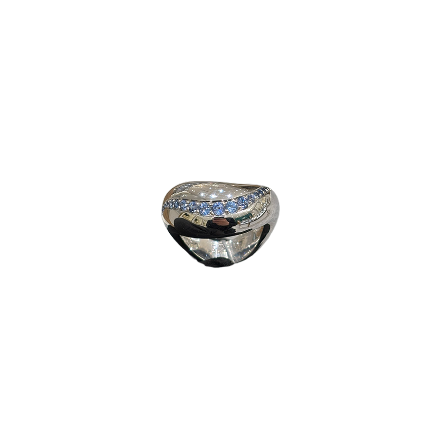 FRED Mouvemente Ring in 18K White Gold with Blue Sapphires