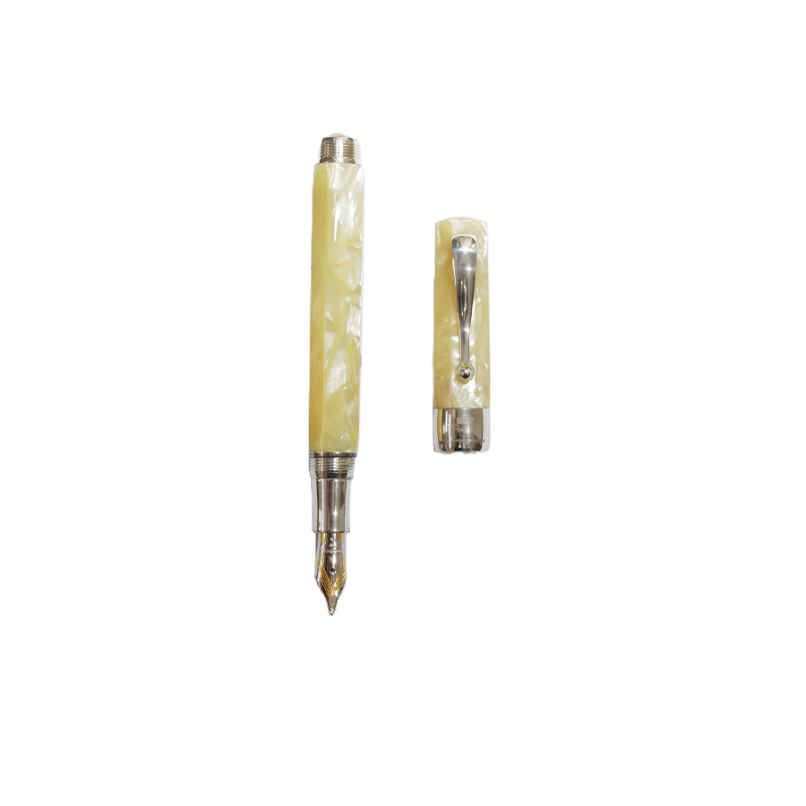 Montegrappa Privilege 1912 Fountain Pen - Light Yellow